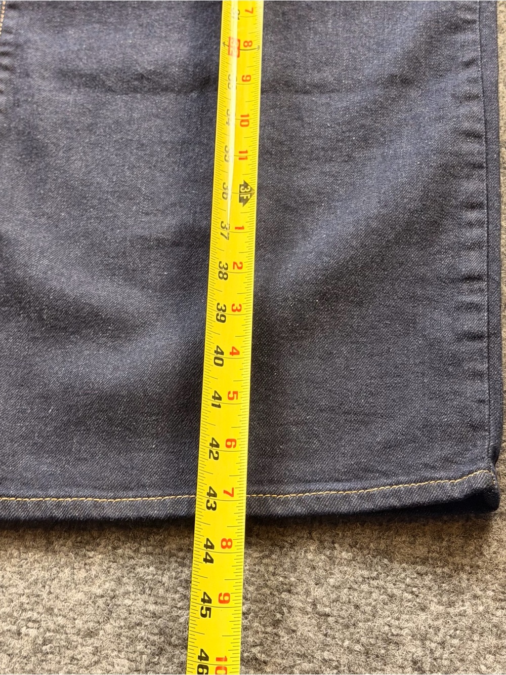 Levi’s Women's Dark Wash Cinch Baggy Jeans size 31x31 - Picture 5 of 12